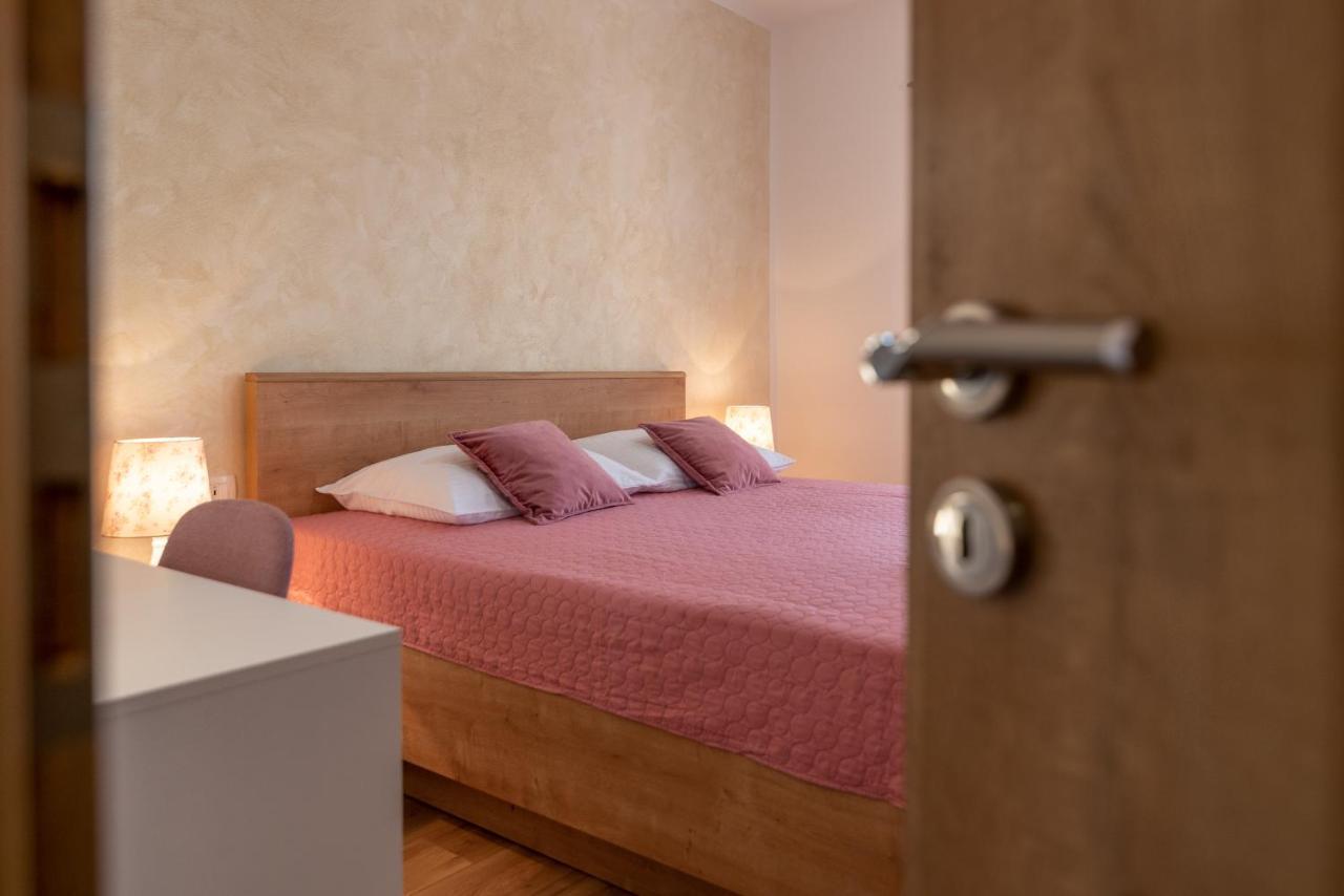 Apartments Villa Magdalena Τρογκίρ Εξωτερικό φωτογραφία
