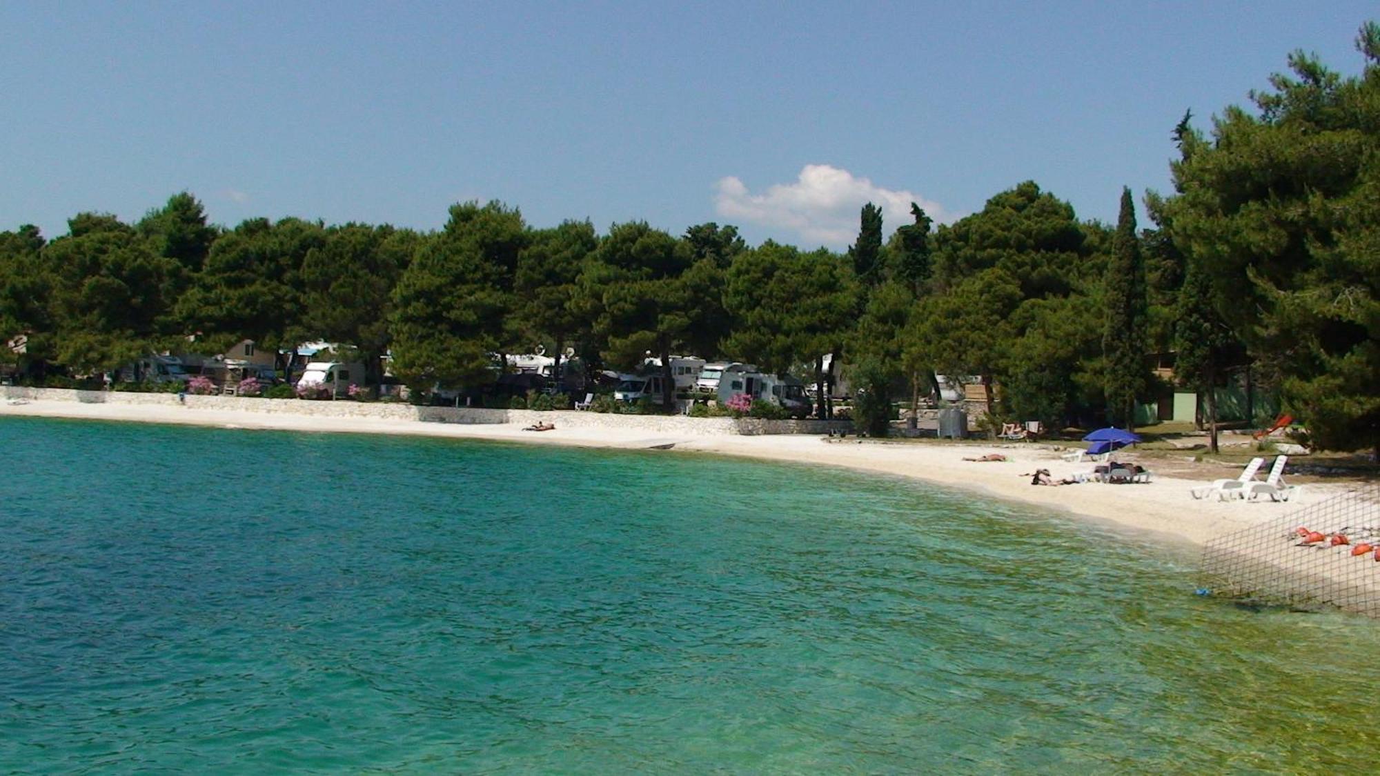 Apartments Villa Magdalena Τρογκίρ Εξωτερικό φωτογραφία